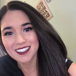 Meet your Posher, Hannah